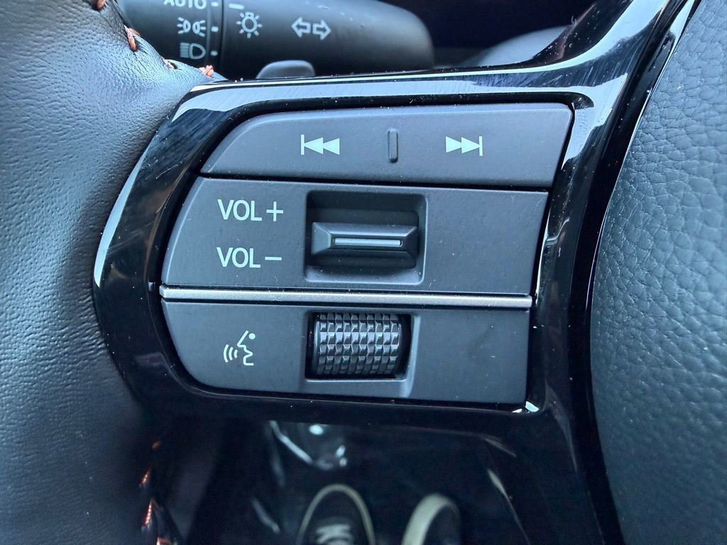 Used 2026 Honda CR-V Sport Touring image 20