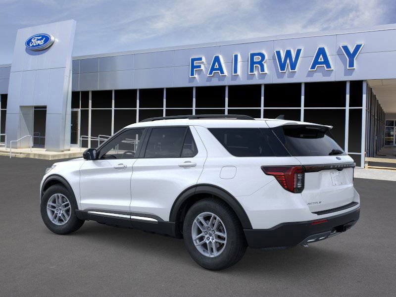 New 2025 Ford Explorer Active w/ Active Comfort Package RWD image 4