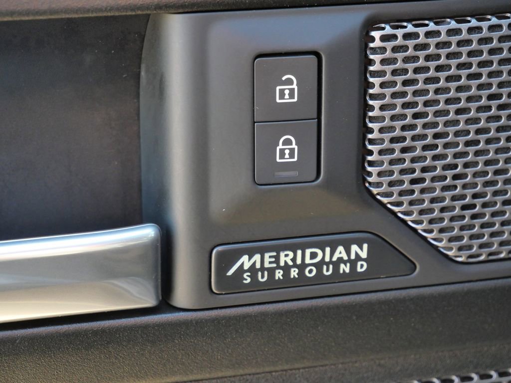 Used 2024 Land Rover Defender 110 Carpathian Edition AWD/4WD image 38