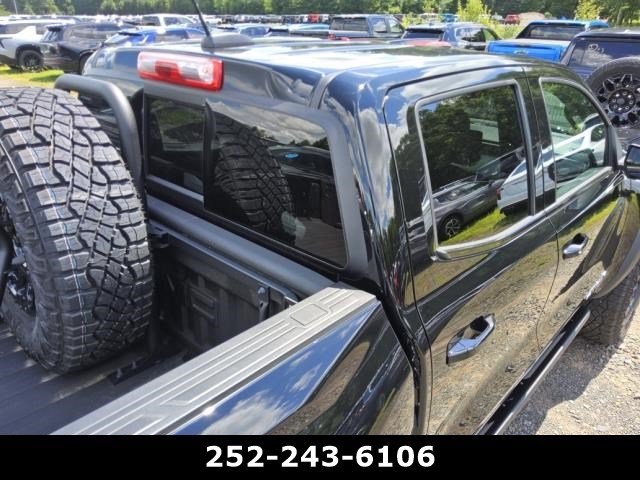 Used 2025 GMC Canyon AT4 w/ AT4X AEV Edition AWD/4WD image 6