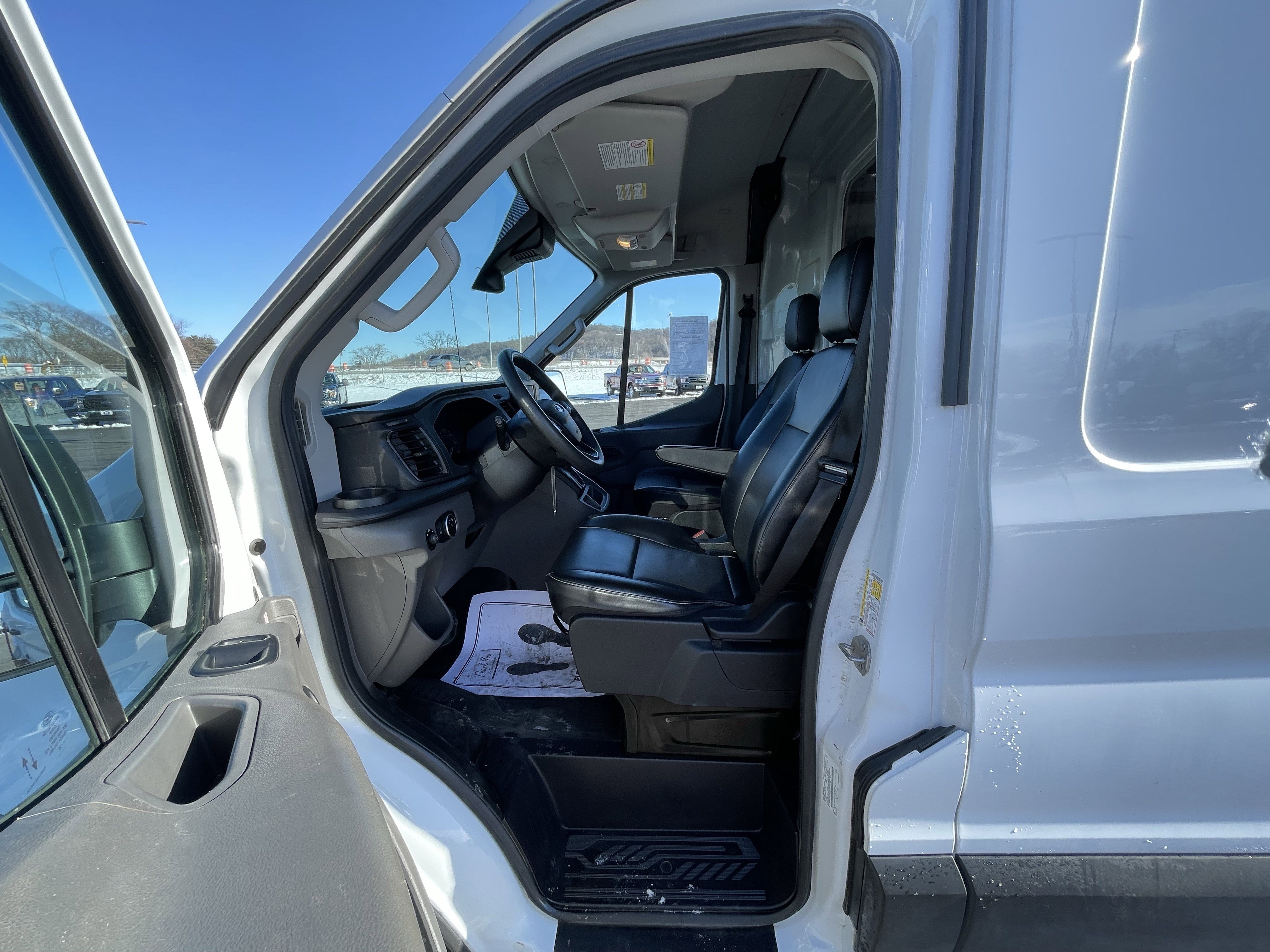 Used 2020 Ford Transit 250 Medium Roof w/ Load Area Protection Package image 17