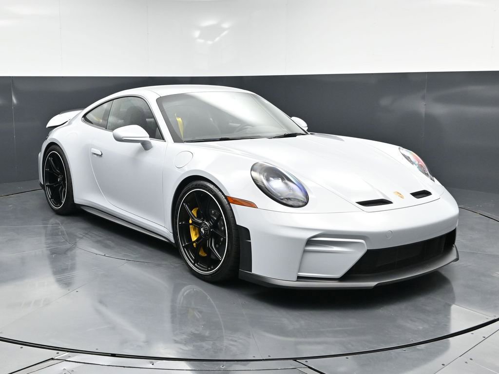 Certified 2025 Porsche 911 GT3 RWD image 10