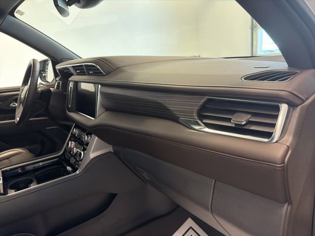 Used 2023 GMC Yukon Denali AWD/4WD image 45
