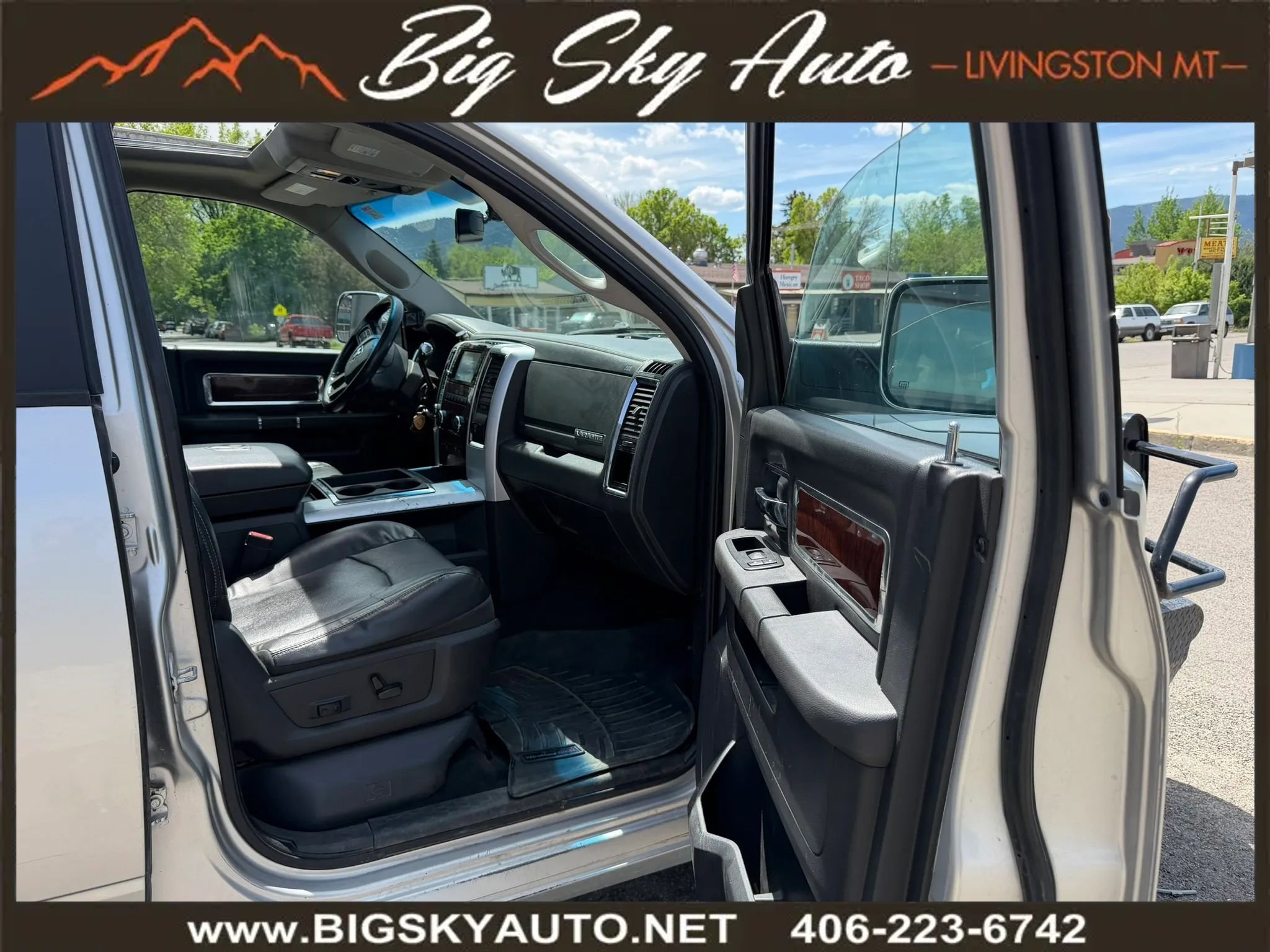 Used 2012 RAM 3500 Laramie w/ Cold Weather Group AWD/4WD image 20