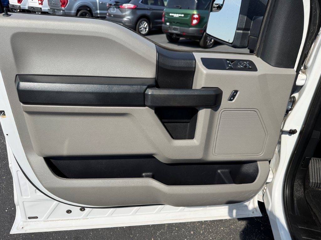 Used 2017 Ford F150 XL w/ Equipment Group 101A Mid RWD image 12
