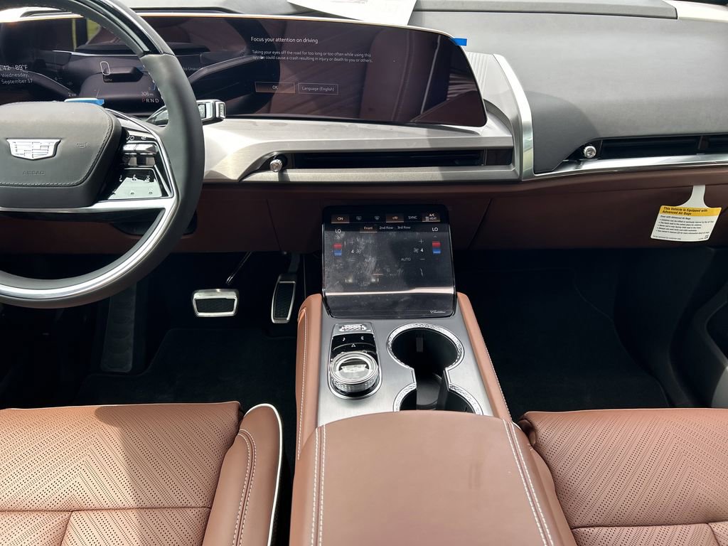 New 2026 Cadillac Vistiq Platinum image 14