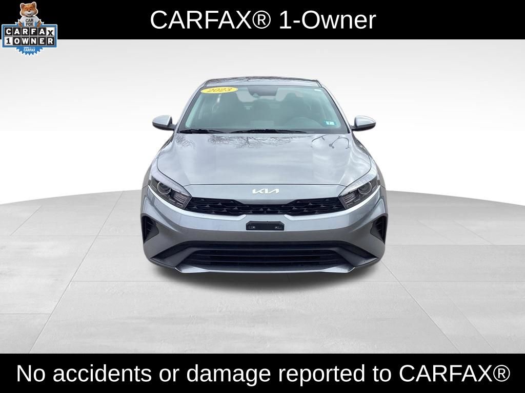 Used 2023 Kia Forte LXS image 2
