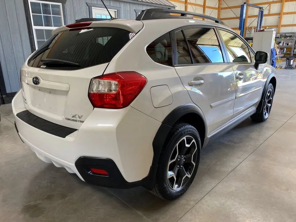 Used 2014 Subaru Crosstrek 2.0i Limited AWD/4WD image 7