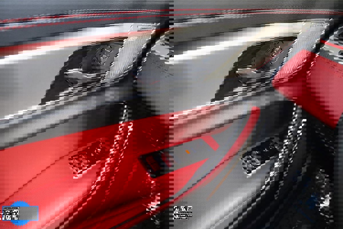 Used 2024 Jaguar XF R-Dynamic SE image 34