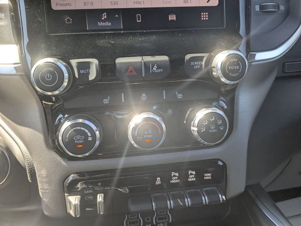 New 2026 RAM 1500 Big Horn AWD/4WD image 25