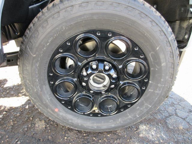 New 2026 Ford F350 Lariat w/ Black Appearance Package image 40