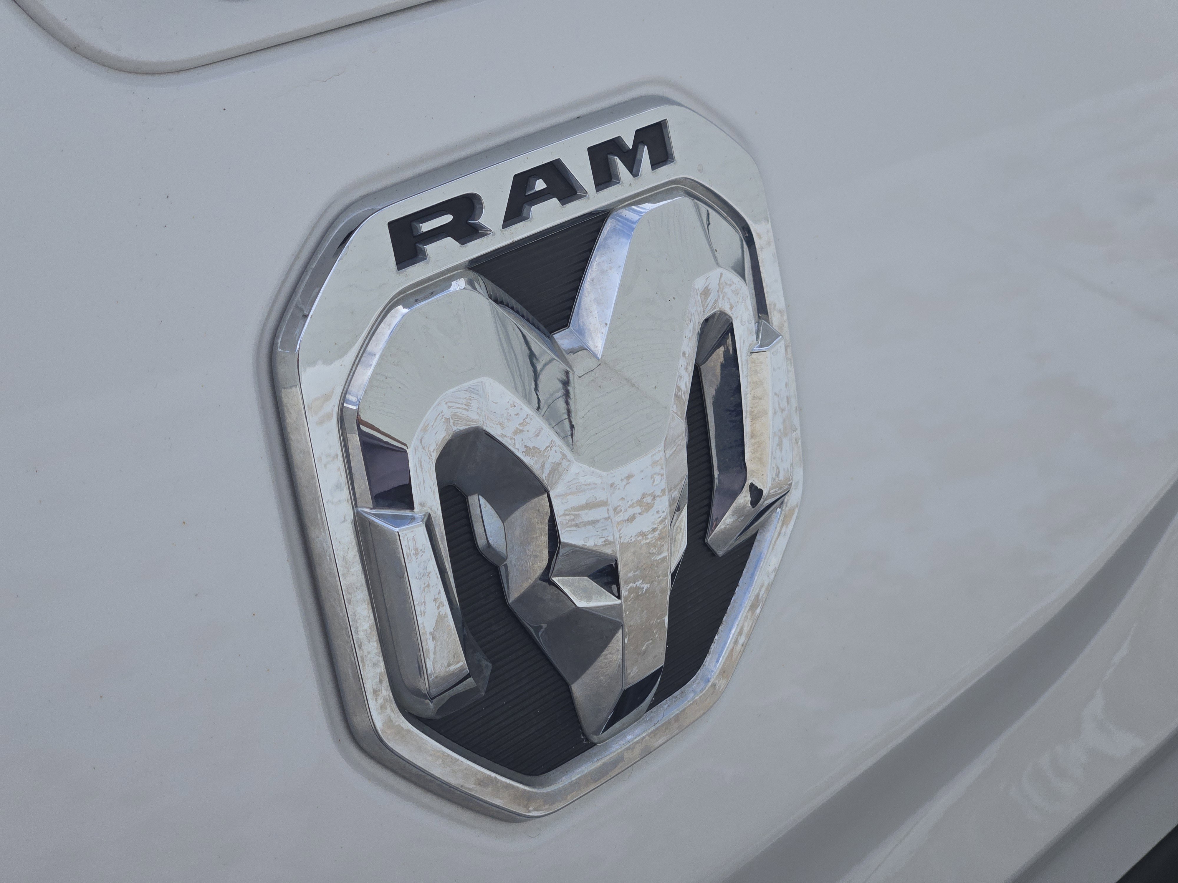 Used 2020 RAM 1500 Limited image 12