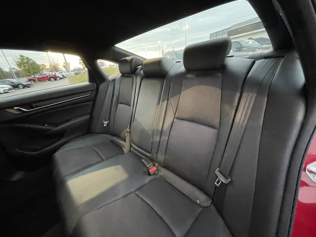 Used 2021 Honda Accord Sport image 25