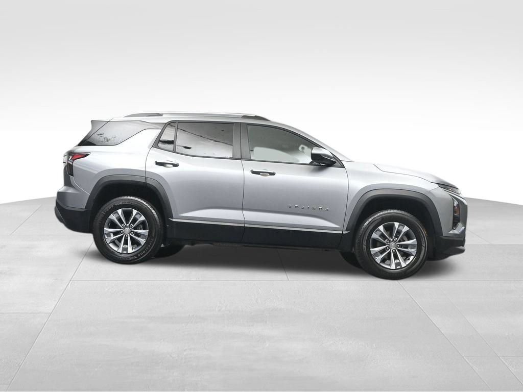 Used 2025 Chevrolet Equinox LT w/ Convenience Package II FWD image 29