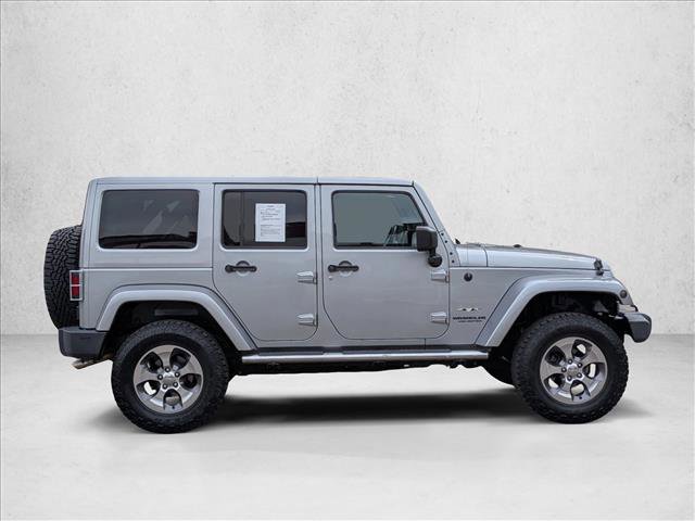 Used 2016 Jeep Wrangler Unlimited Sahara w/ Mopar Chrome Edition Group AWD/4WD image 4