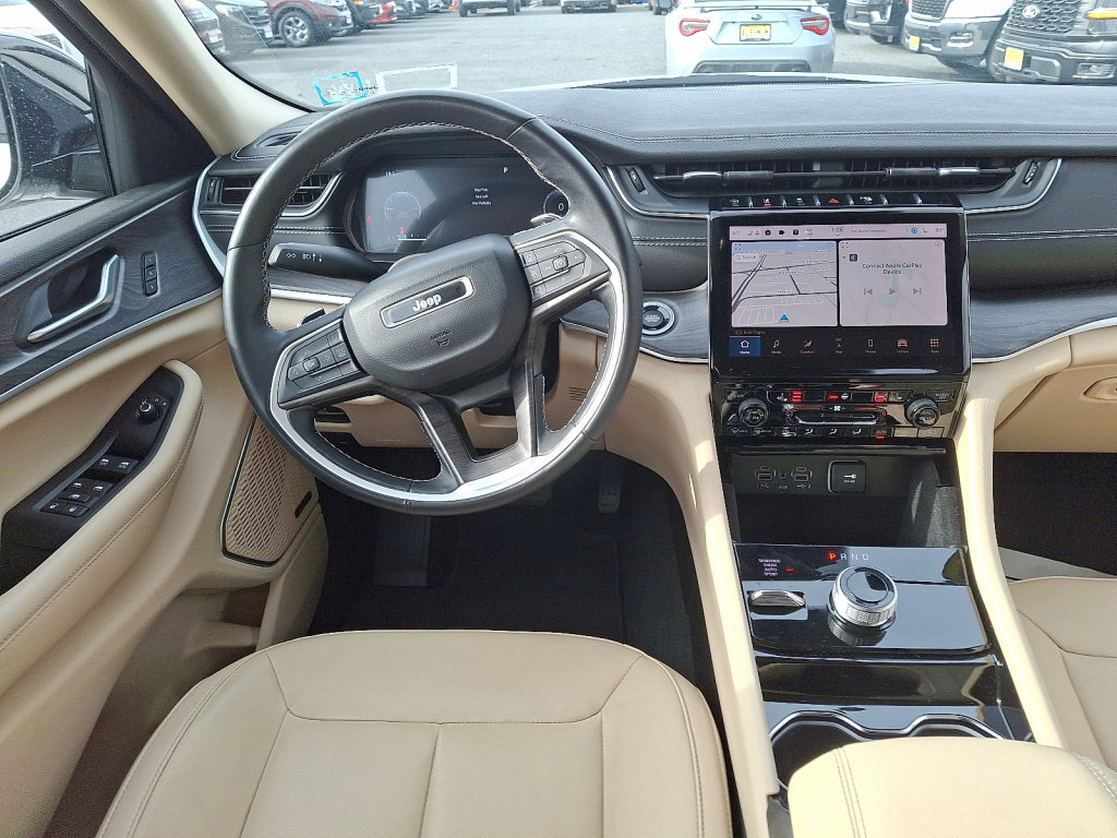 Certified 2022 Jeep Grand Cherokee L Limited image 21