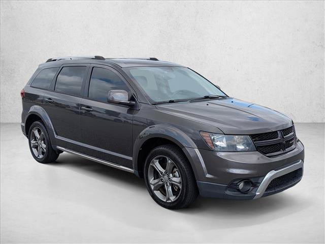 Used 2017 Dodge Journey Crossroad w/ Popular Equipment Group FWD image 3