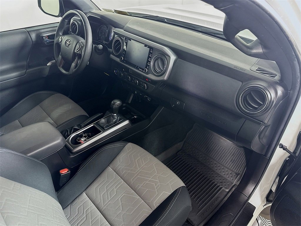 Used 2023 Toyota Tacoma TRD Sport image 31
