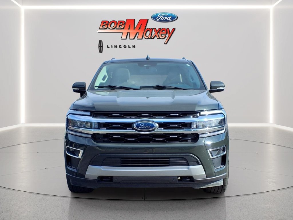 Used 2023 Ford Expedition Max Limited AWD/4WD image 2