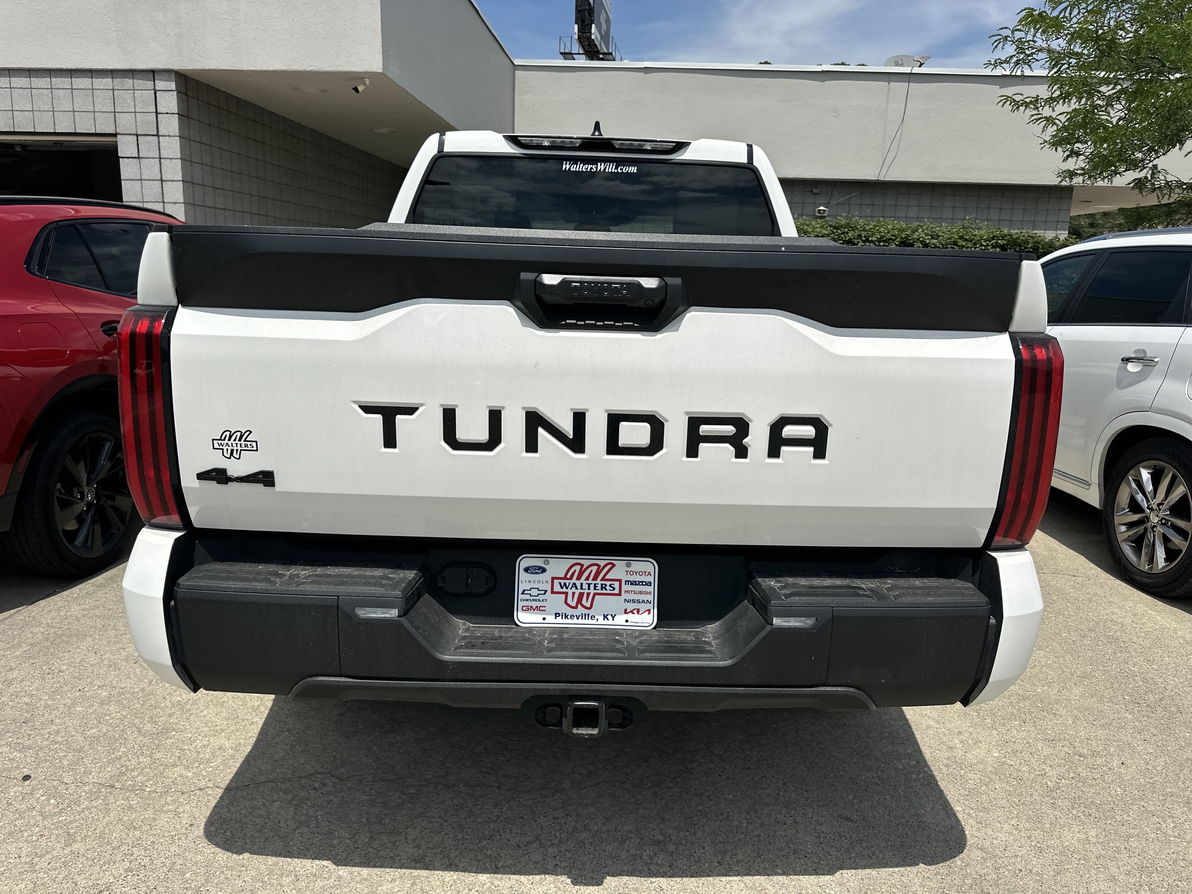 Used 2024 Toyota Tundra SR5 w/ SR5 Premium Package AWD/4WD image 3