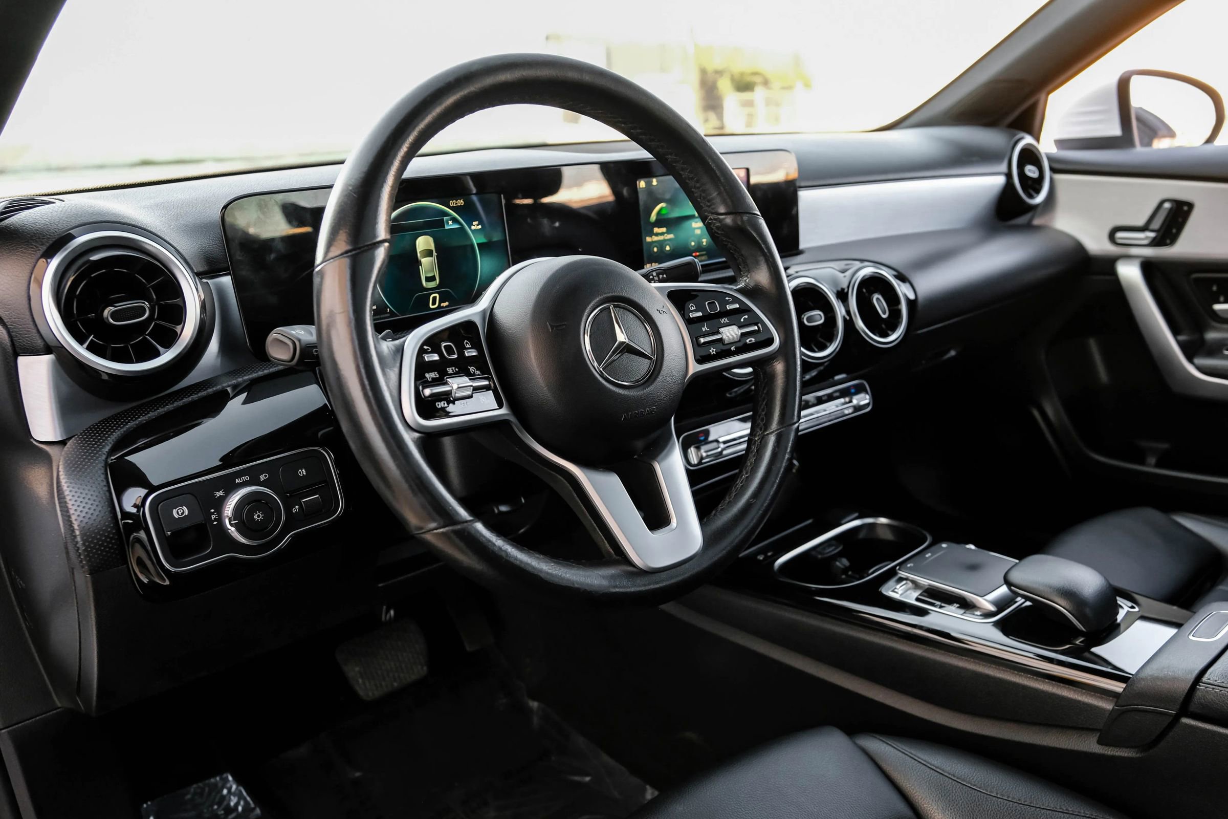 Used 2019 Mercedes-Benz A 220 4MATIC image 3