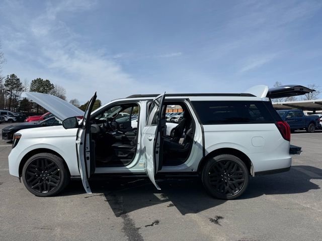 New 2026 Ford Expedition Max Platinum w/ Stealth Performance Package AWD/4WD image 26