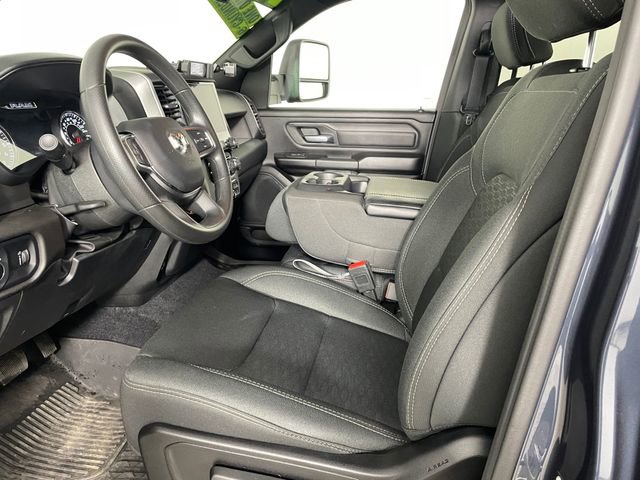 Certified 2025 RAM 1500 Classic Warlock image 2