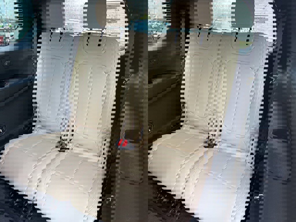 New 2026 Jeep Grand Cherokee L Limited image 17