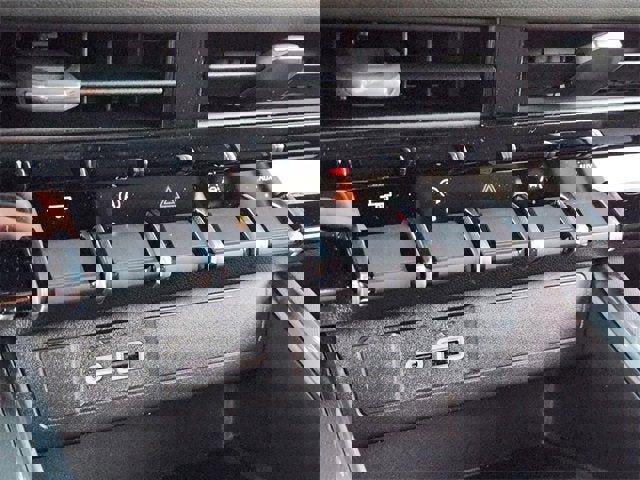 New 2026 GMC Canyon Elevation w/ Convenience Package image 18