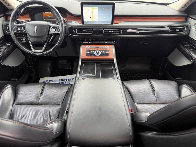 Used 2020 Lincoln Aviator Reserve w/ Equipment Group 202A image 16