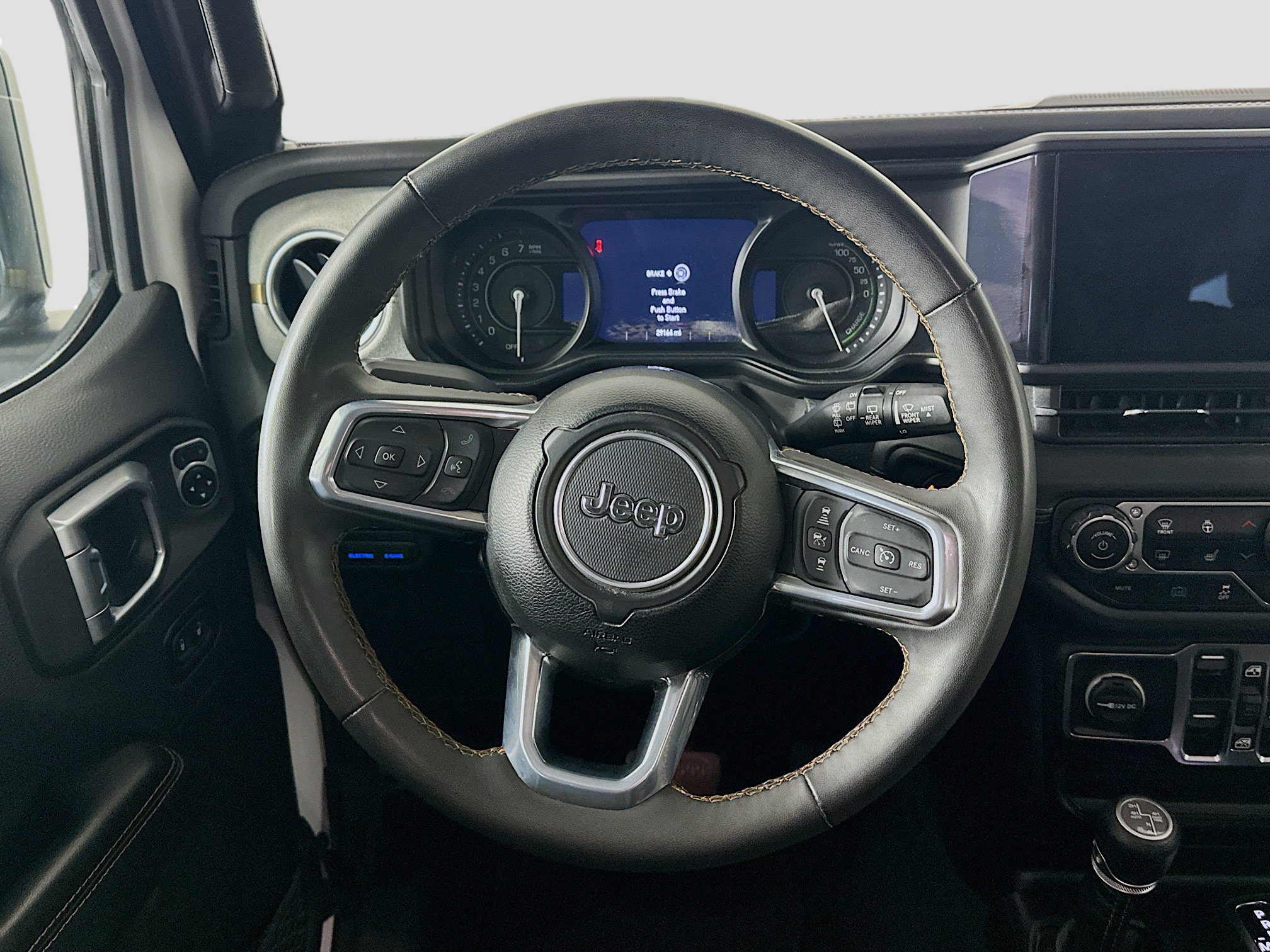 Used 2024 Jeep Wrangler Unlimited Sahara AWD/4WD image 17