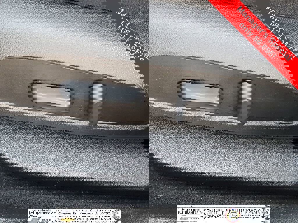 Used 2016 Chevrolet Cruze LT w/ Convenience Package FWD image 33