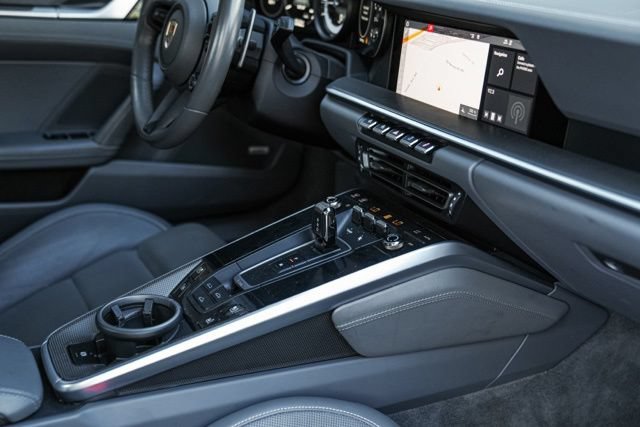 Used 2020 Porsche 911 Carrera 4S AWD/4WD image 40