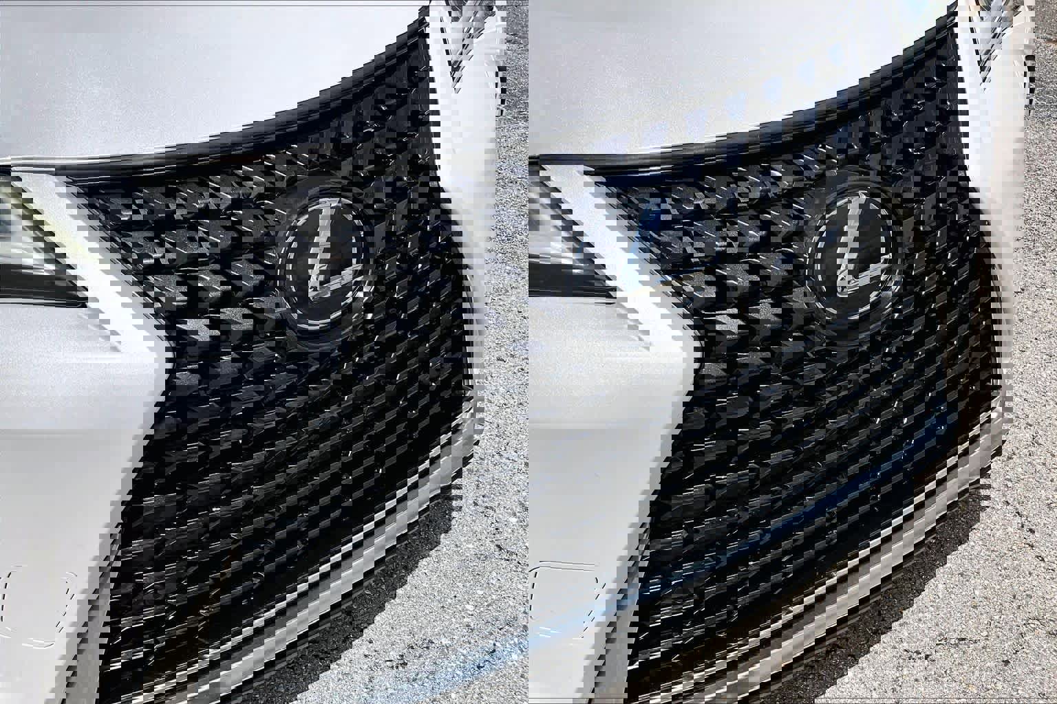 Used 2021 Lexus UX 200 w/ Accessory Package (Z1) image 30