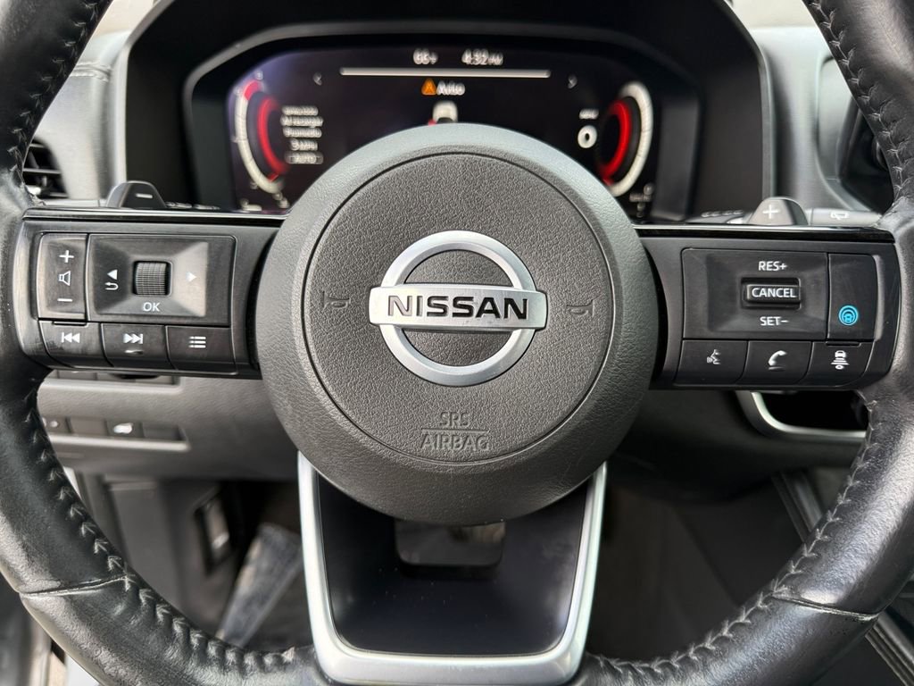 Used 2021 Nissan Rogue Platinum image 21