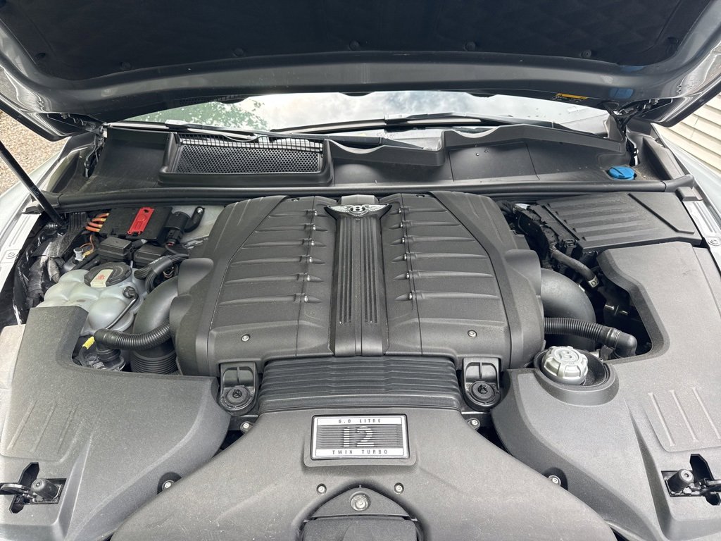 Used 2018 Bentley Bentayga Activity image 54