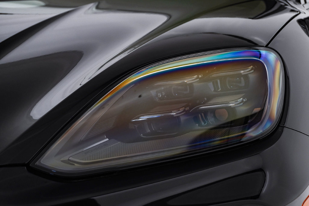 New 2026 Porsche Cayenne GTS AWD/4WD image 7