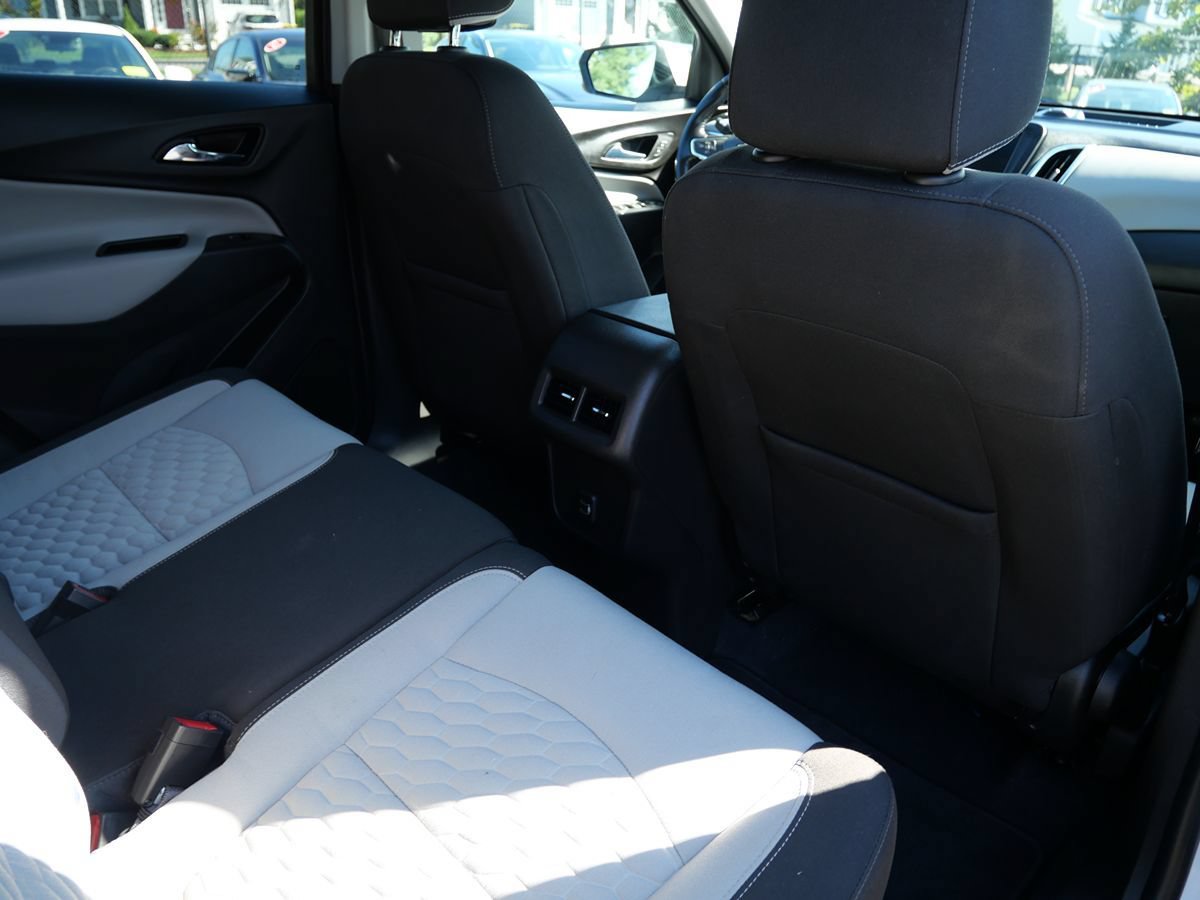 Used 2021 Chevrolet Equinox LT AWD/4WD image 30