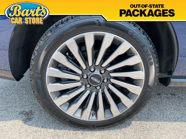 Used 2019 Lincoln Navigator Reserve AWD/4WD image 7