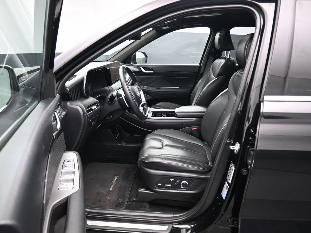 Used 2023 Hyundai Palisade Calligraphy AWD/4WD image 12