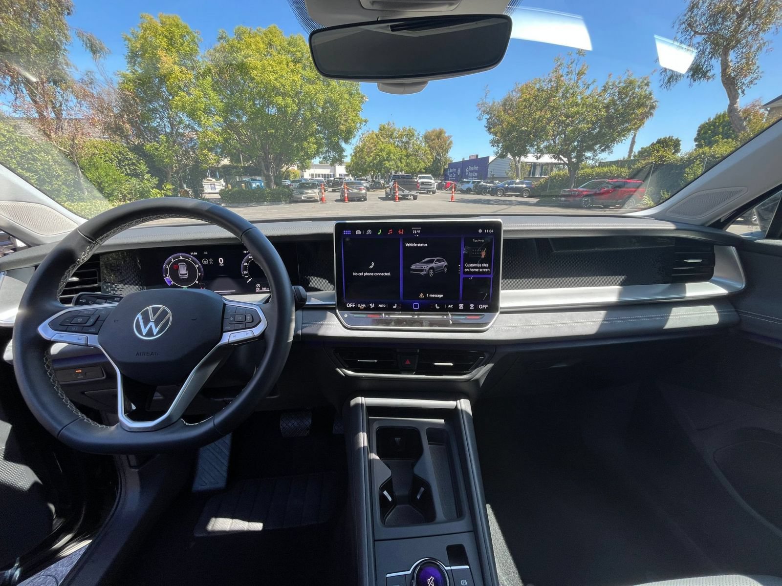 Used 2026 Volkswagen Tiguan SE FWD image 34