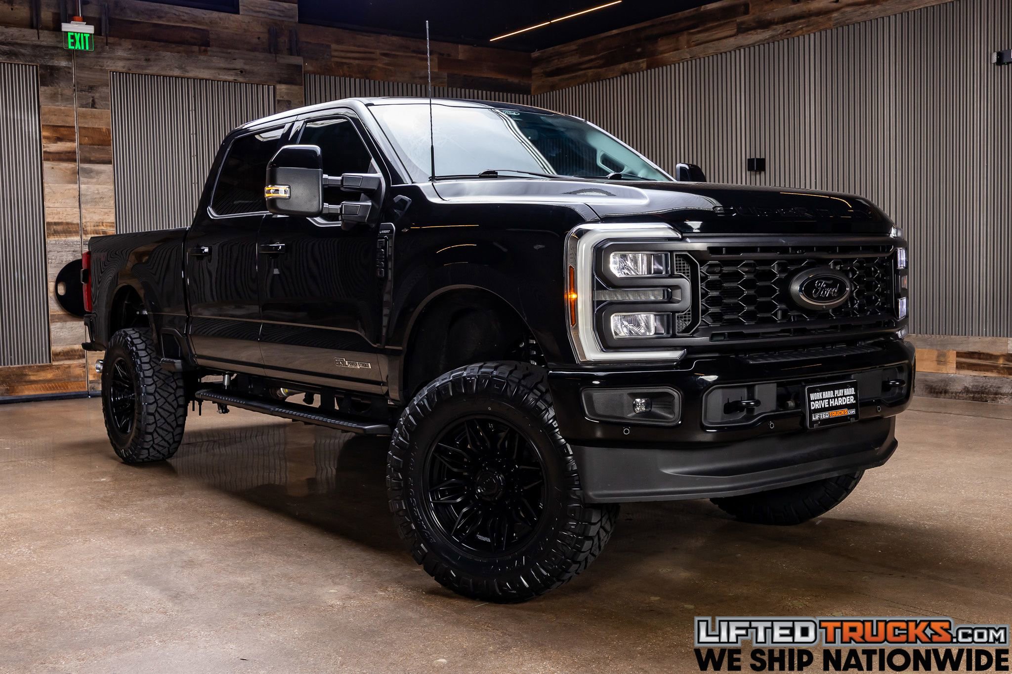 Used 2024 Ford F250 Lariat w/ Lariat Ultimate Package AWD/4WD image 1