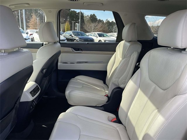 Used 2020 Hyundai Palisade SEL w/ Premium Package image 21