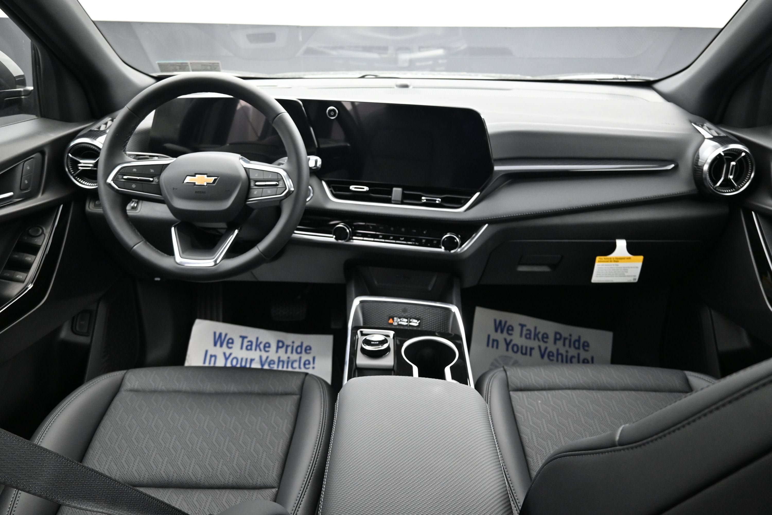 New 2027 Chevrolet Equinox LT w/ Convenience Package II FWD image 26