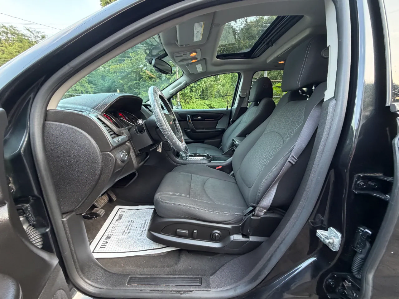 Used 2013 GMC Acadia SLE FWD image 18