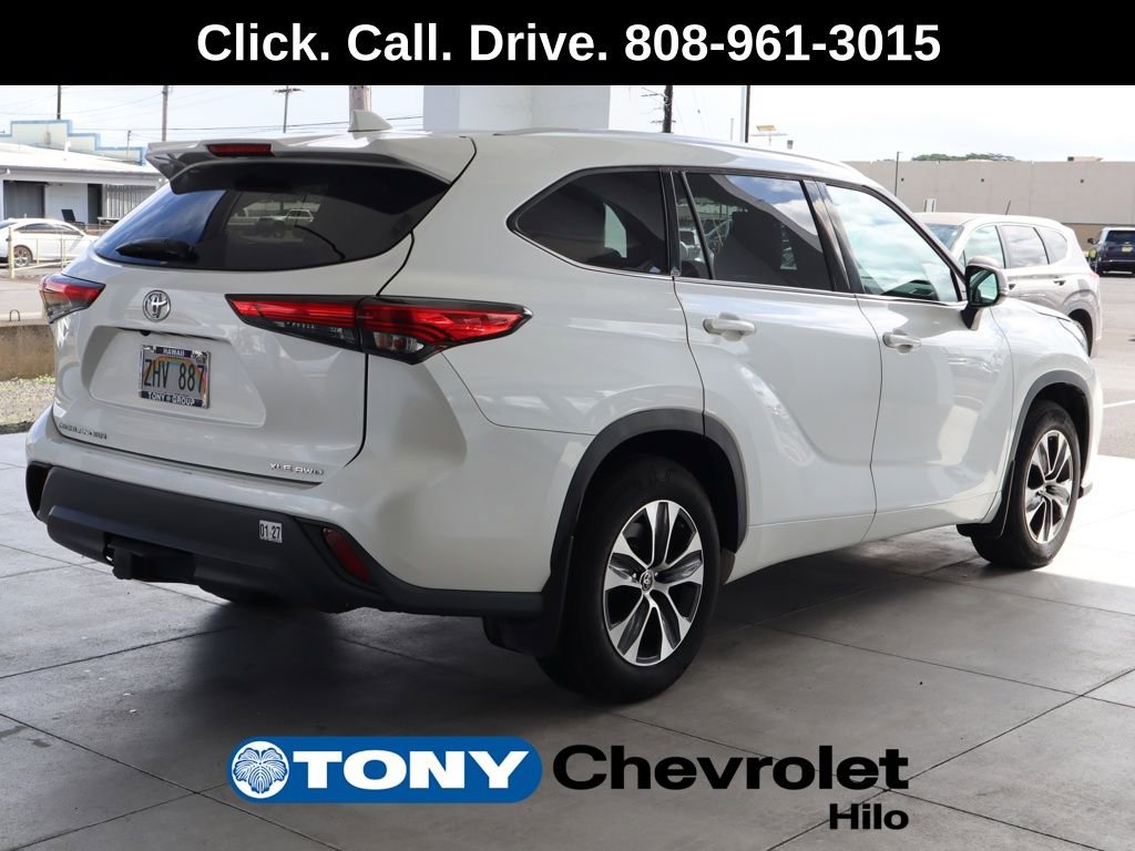 Used 2021 Toyota Highlander XLE image 5