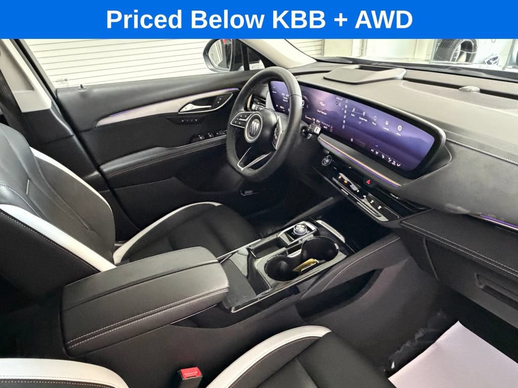 Used 2025 Buick Envision Sport Touring image 25