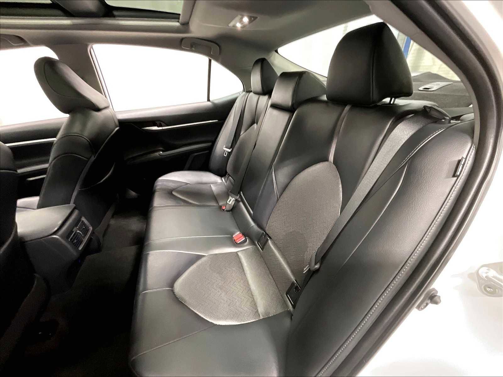 Used 2023 Toyota Camry XLE image 15