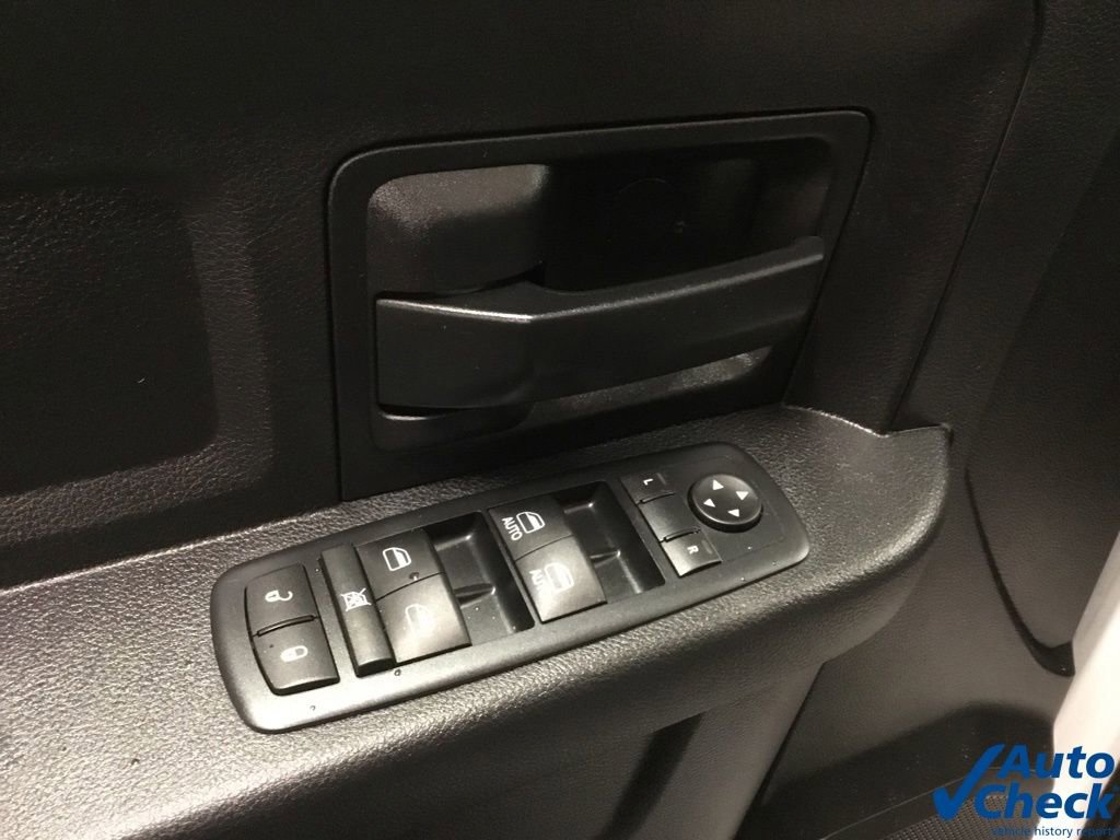 Used 2016 RAM 3500 Tradesman w/ Chrome Appearance Group image 22