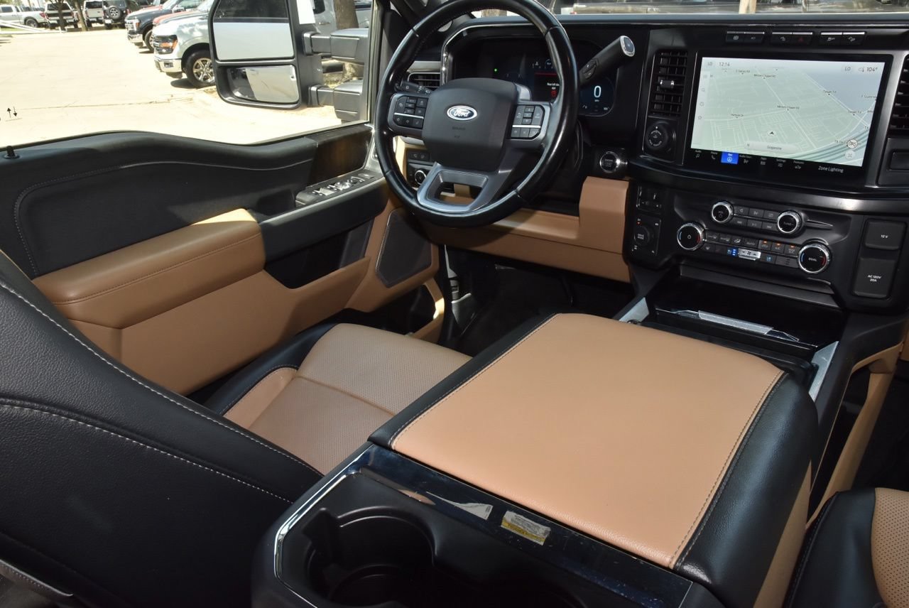 Used 2023 Ford F250 Lariat w/ Lariat Ultimate Package AWD/4WD image 15